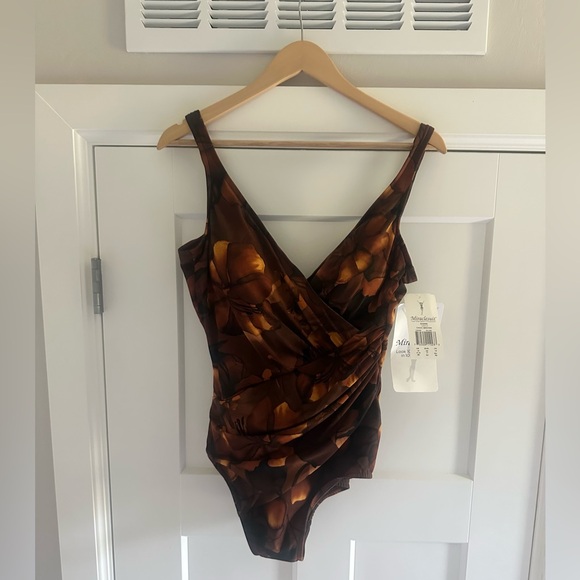 Miraclesuit Oceanus One Piece Swimsuit - Picture 4 of 14